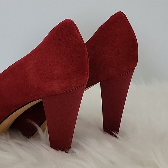 Beautiful Kate Spade Velvet Peep-Toe Heels - Picture 5 of 13